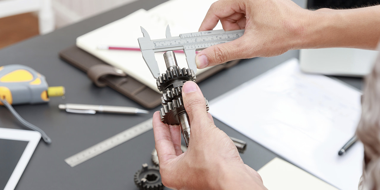 denatec-mechanical-engineering-measuring-tool-vernier-scale-round-blue-steel-cogwheels-design